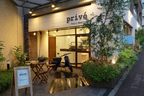 プリヴェのエントランス
